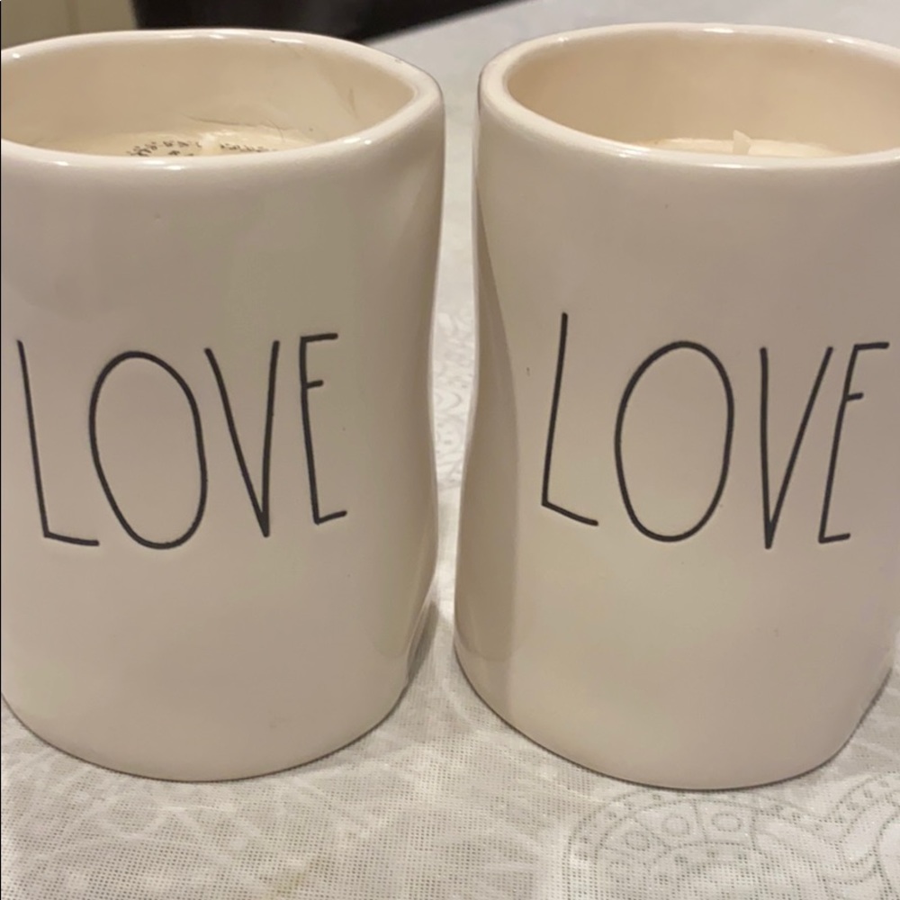 Two small Rae Dunn Candles